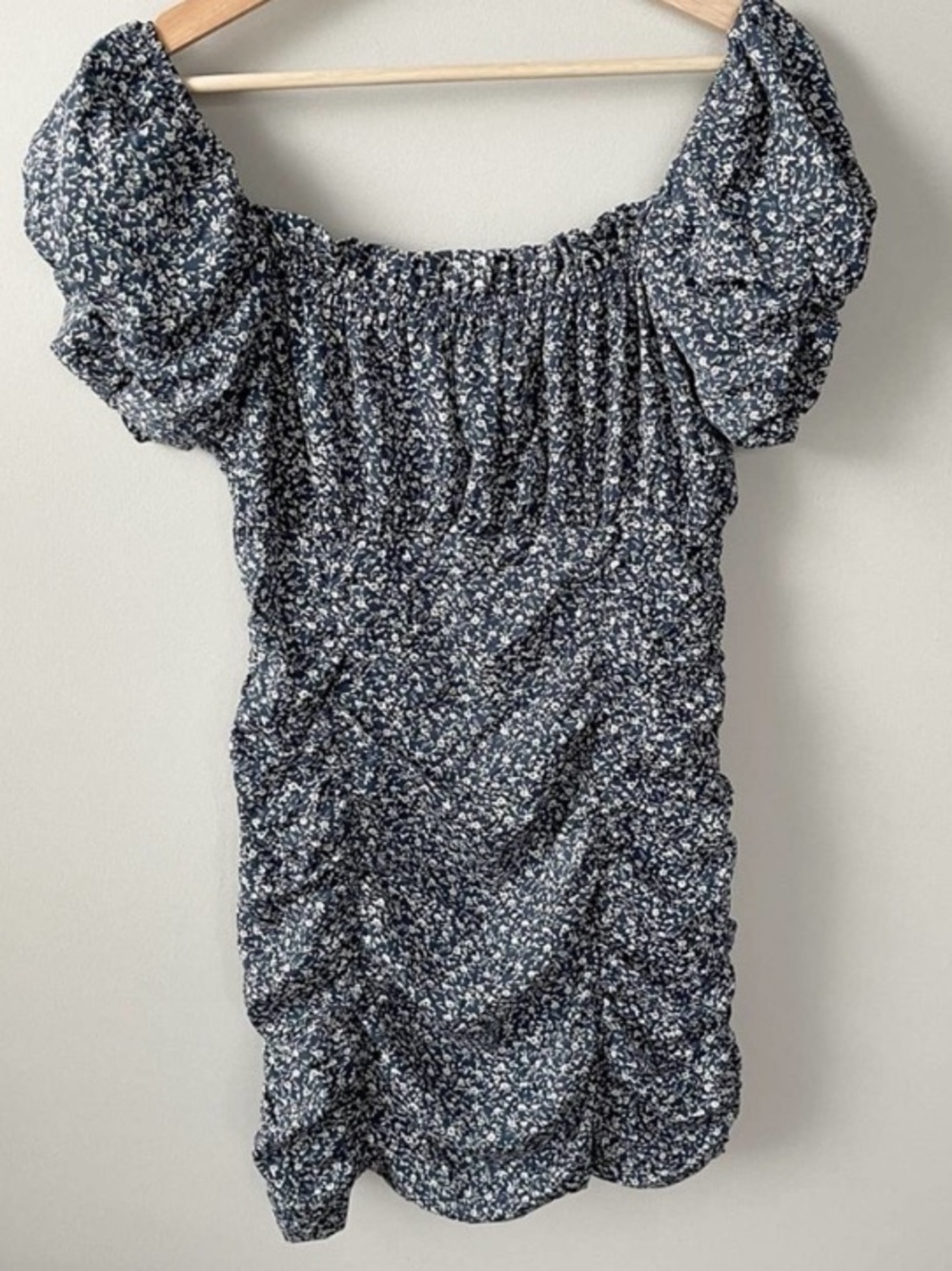Lulus Reason to Be Dusty Floral Print Off-the-Shoulder Mini Dress size small - Picture 5 of 8